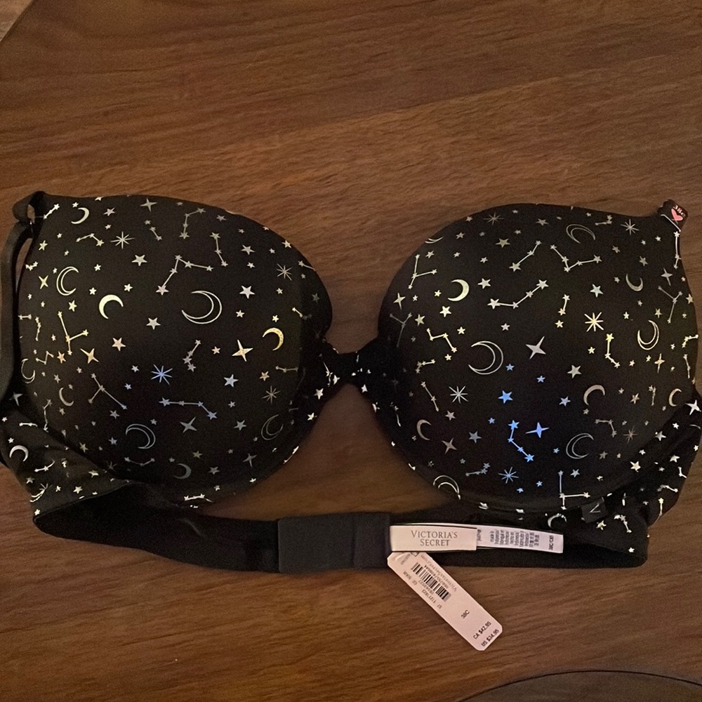 Victoria’s Secret push up bra